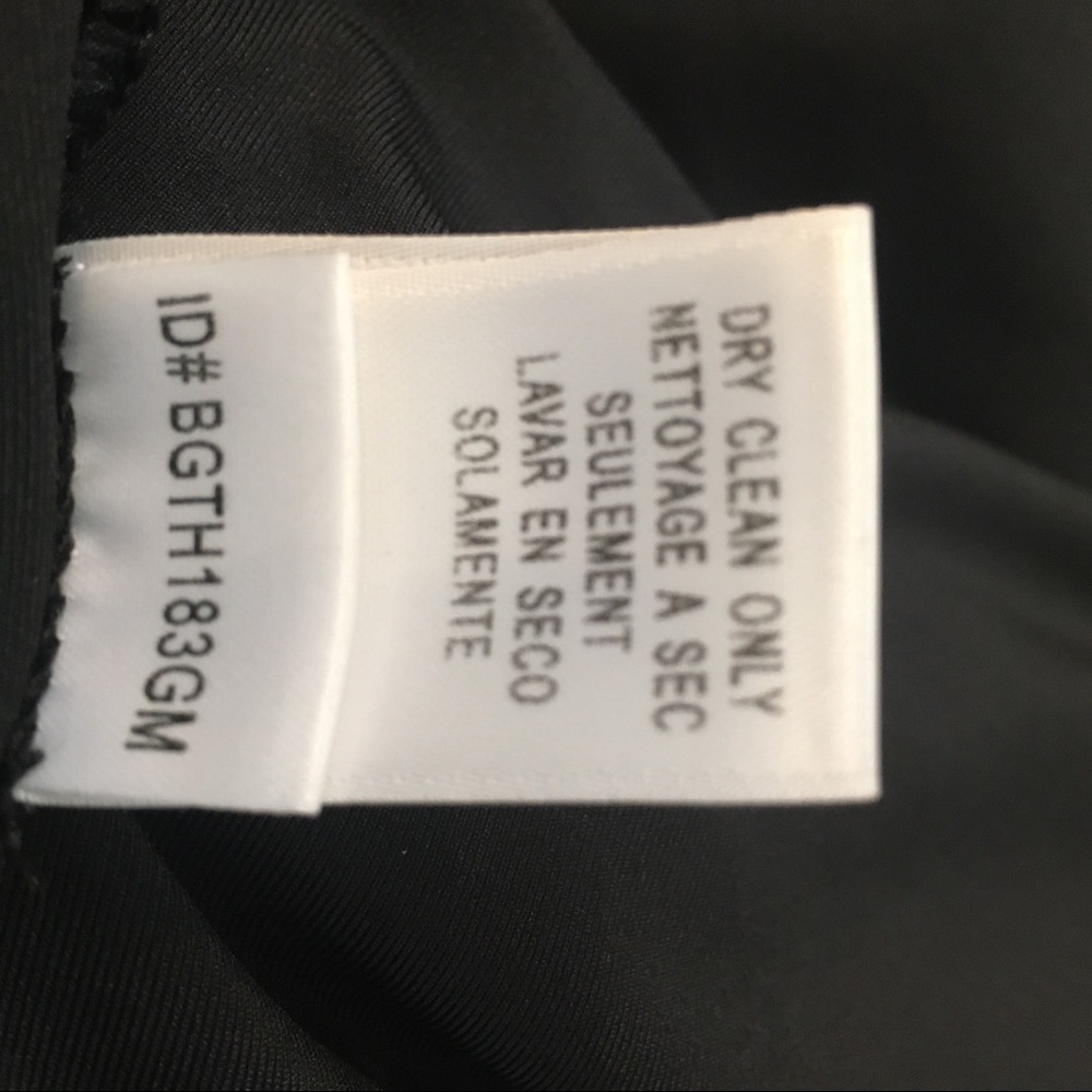 🖤Amazing Little Black Dress by BCBG Max Azria - Picture 8 of 8